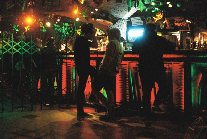 25 Deepartment, Cross club